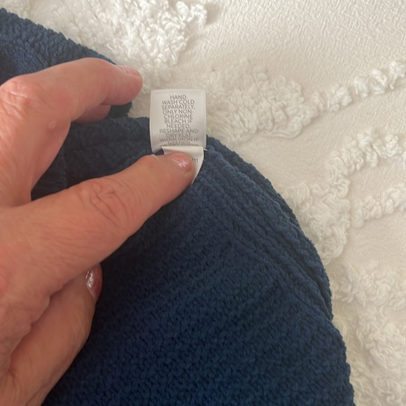 Cable knit sweater - Picture 5 of 5